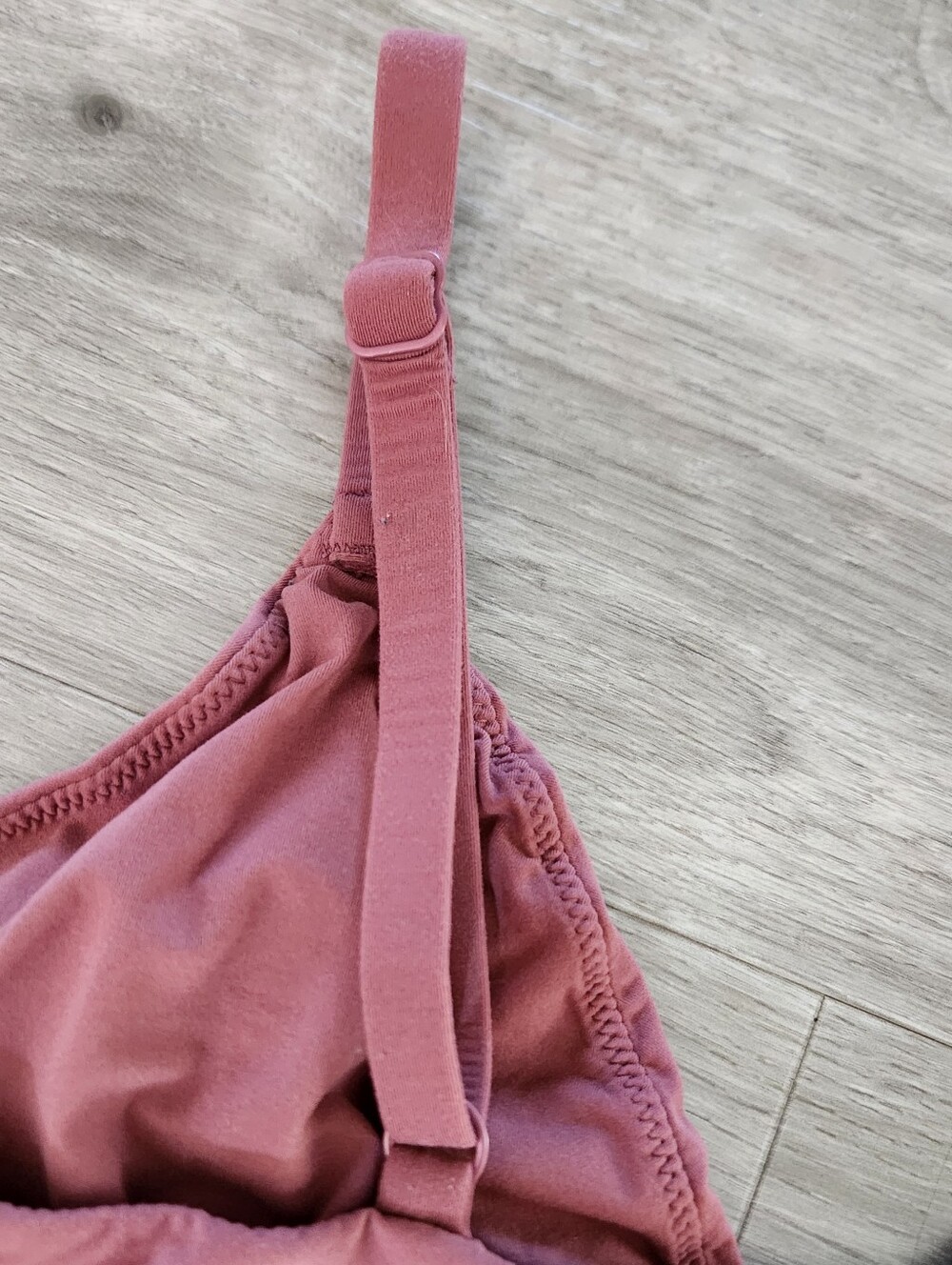 Skims Fits Everybody Triangle Bralette Limited Edition Beet - Picture 7 of 11